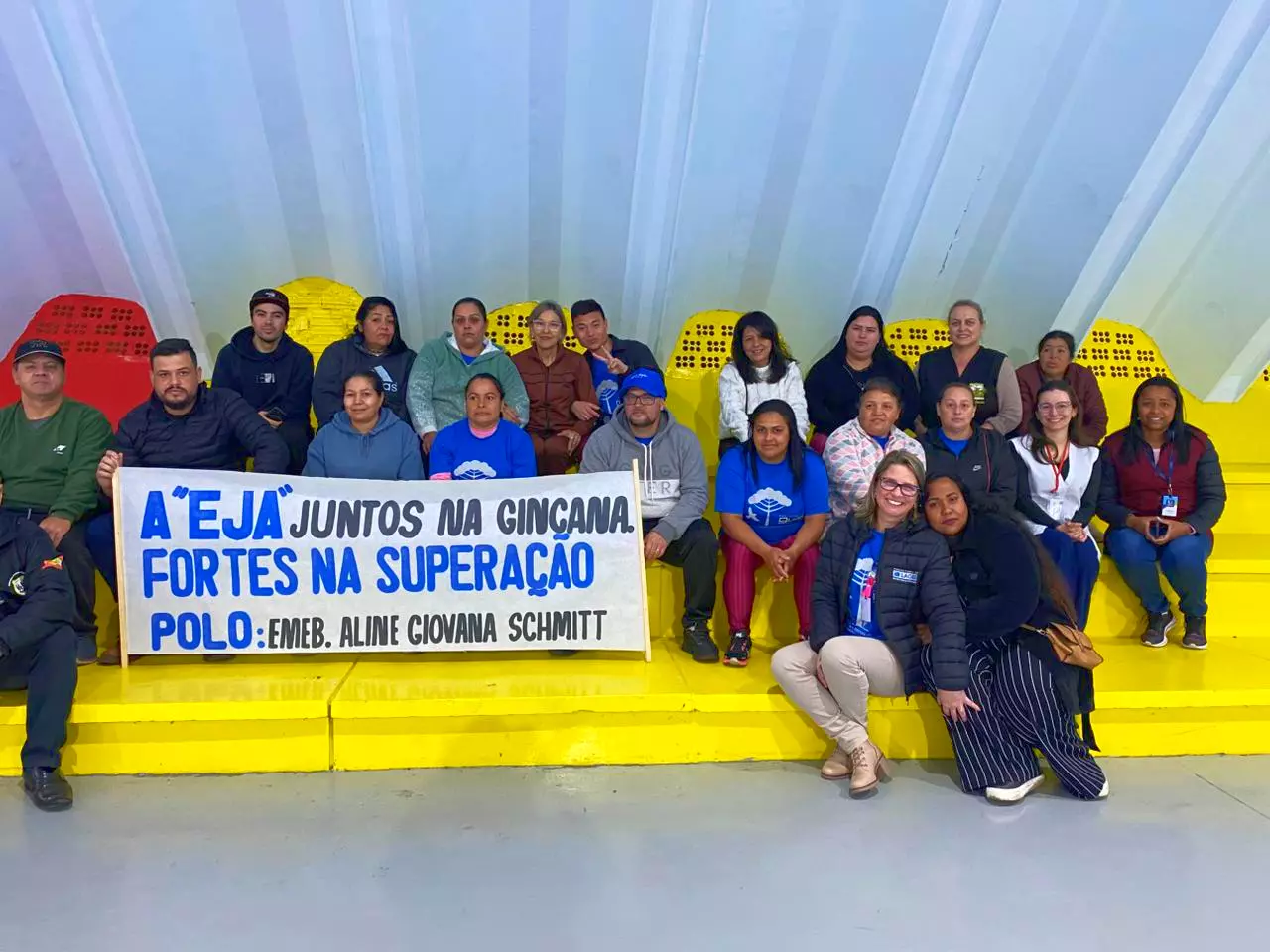 Primeira Gincana da Educação de Jovens e Adultos (EJA) do Sistema Municipal de Educação movimentou estudantes