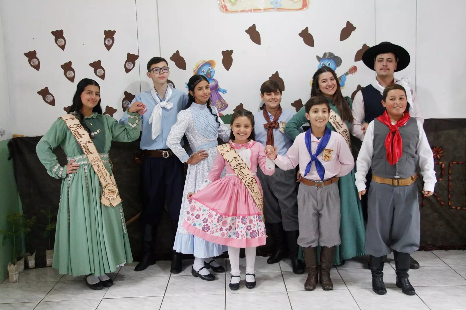 Unidades de ensino municipais entram no clima da 36ª Festa Nacional do Pinhão durante o Dia da Família na Escola