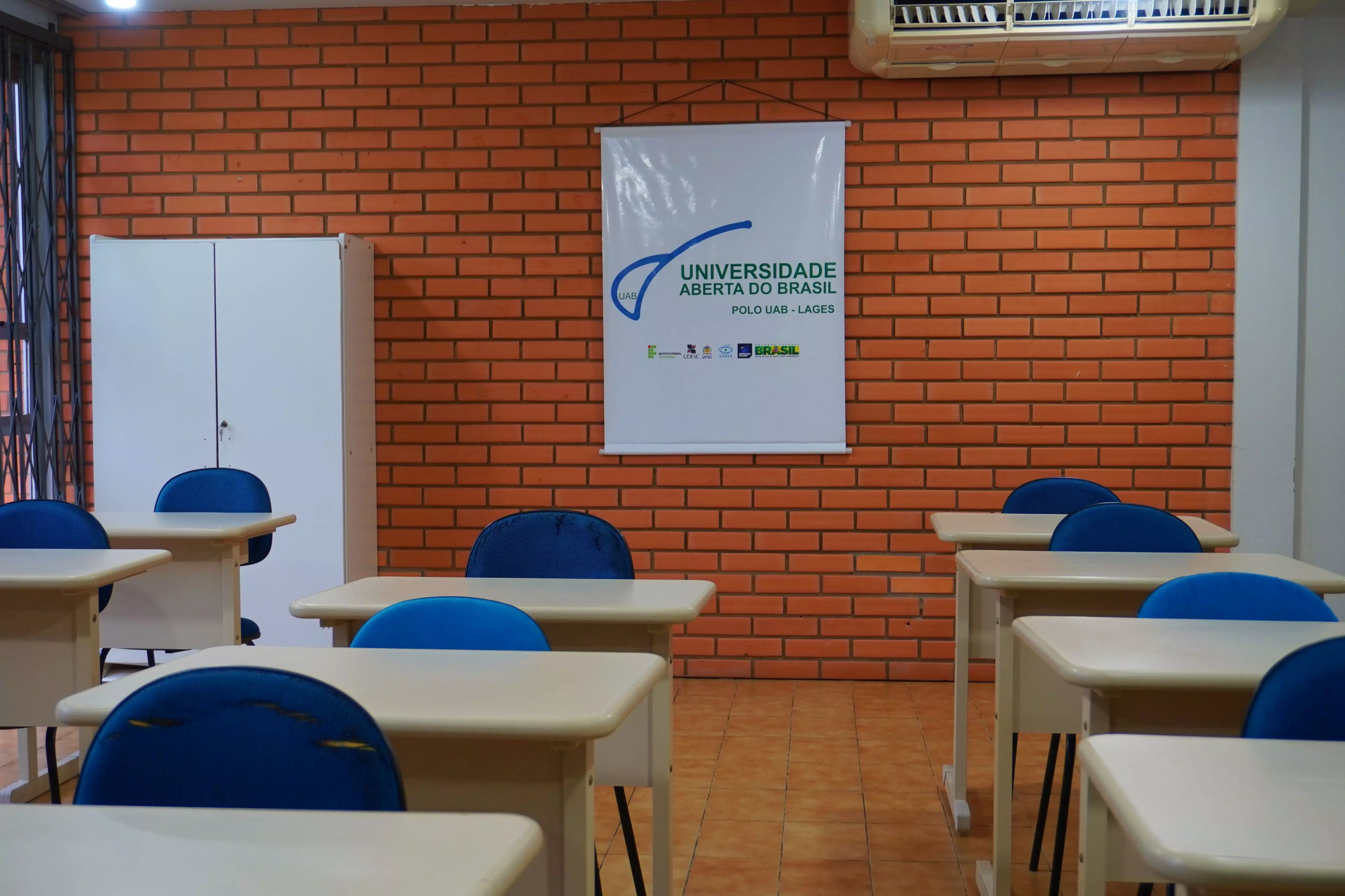 Polo UAB Lages oferece 30 vagas gratuitas para o curso de especialização em Gestão Municipal na modalidade a distância (semipresencial)
