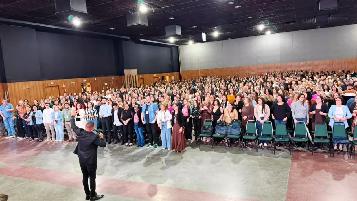 Evento celebra Dia do Professor no Sistema Municipal de Educação